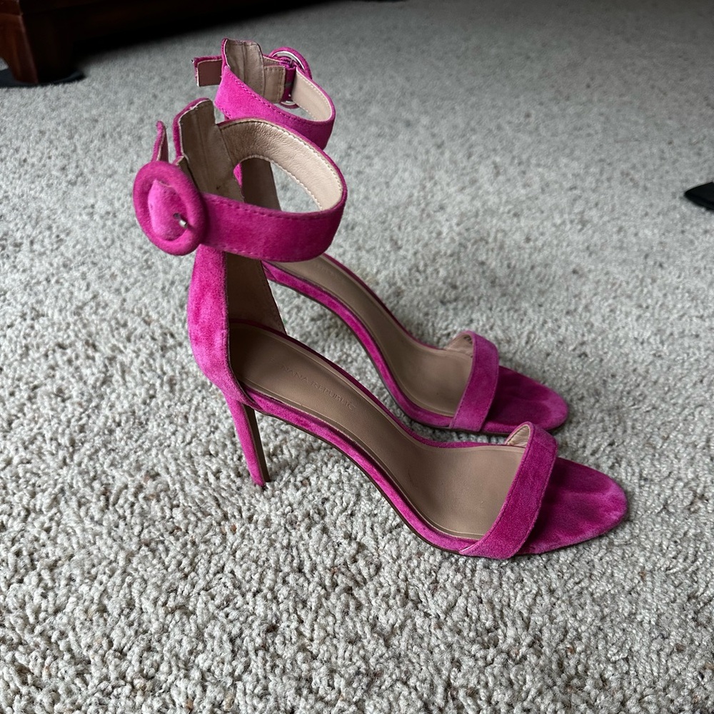 Banana Republic Hot Pink Suede Heels